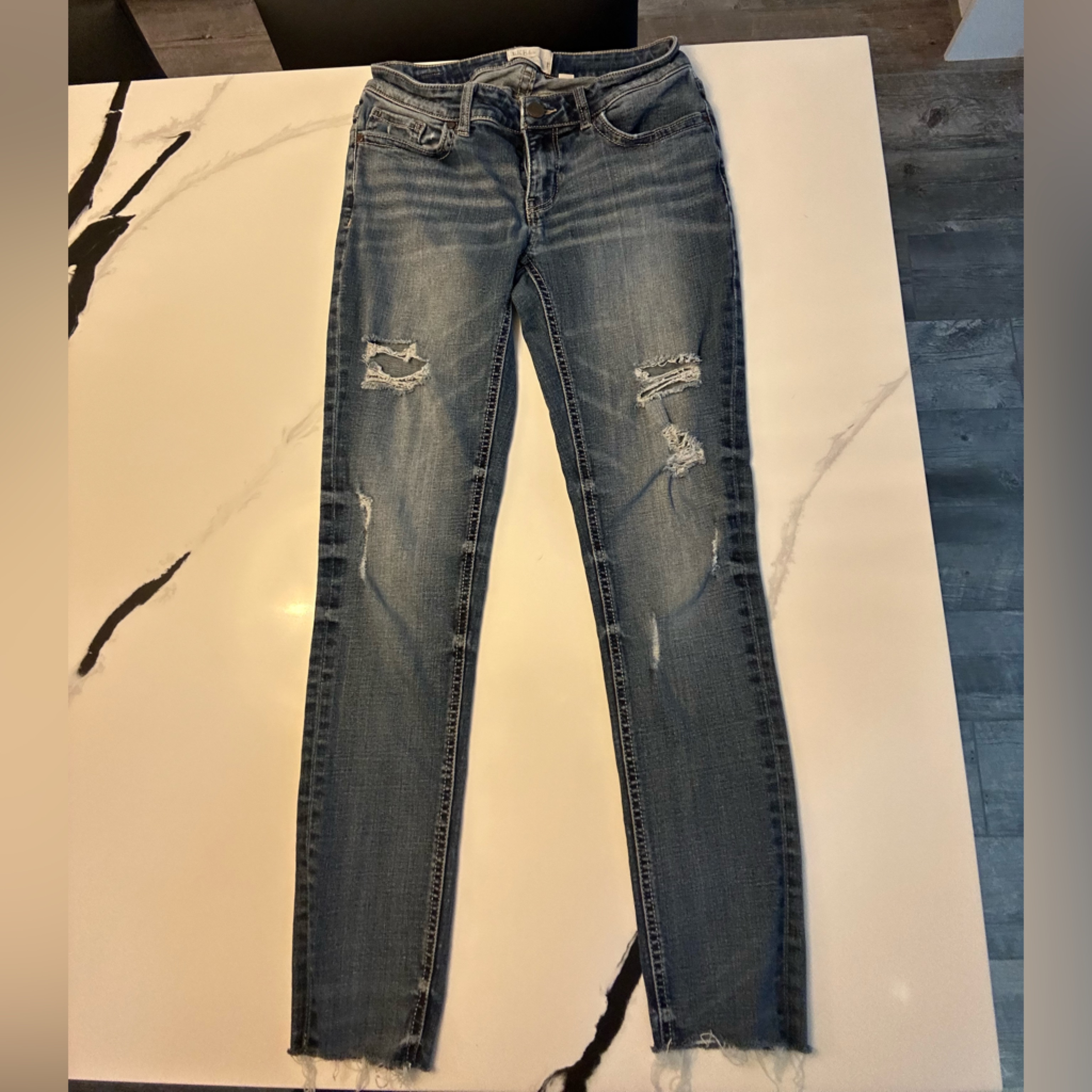 Bke Stella Skinny Ultra Distressed Raw Hem Jeans